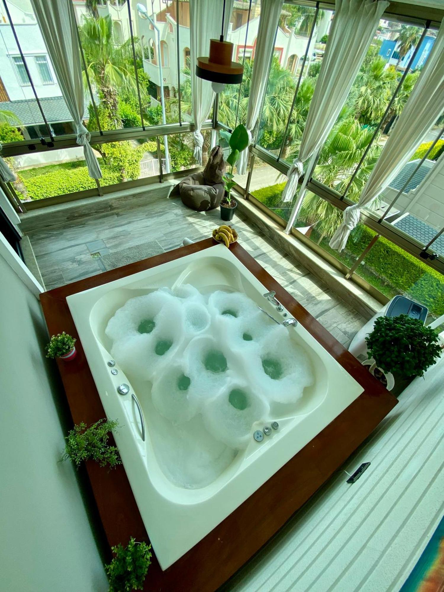 Villa Annabell1 With Swimming Pool And Jacuzzi, 3 Floors Belek Bagian luar foto